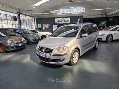Volkswagen Touran VOLKSWAGEN TOURAN 2.0 ECOFUEL HIGHLINE 7P Argento usata Torino
