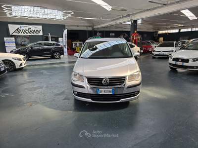 Volkswagen Touran VOLKSWAGEN TOURAN 2.0 ECOFUEL HIGHLINE 7P Argento usata Torino