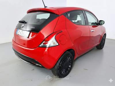 Lancia Ypsilon 1.0 FireFly 5 porte S&S Hybrid Ecochic Silver Rosso usata Paderno Dugnano