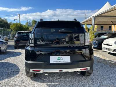 Fiat Grande Panda Grande Panda 1.2 Hybrid 110 S&S La Prima Nero usata Massa