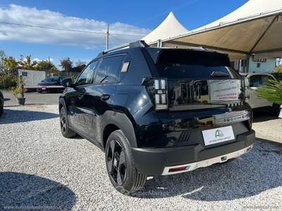 Fiat Grande Panda Grande Panda 1.2 Hybrid 110 S&S La Prima Nero usata Massa