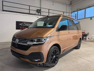 Volkswagen California T6.1 2.0 TDI 204CV DSG 4Motion Beach Tour Edition Marrone usata Spilimbergo