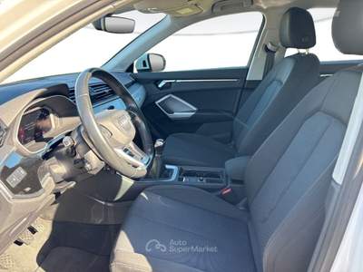 Audi Q3 Q3 35 2.0 tdi business Bianco usata Rovigo