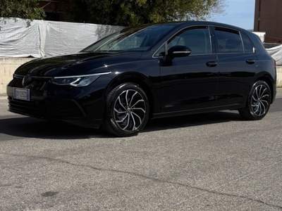 Volkswagen Golf VW GOLF 1.5 etsi Nero usata San Salvo