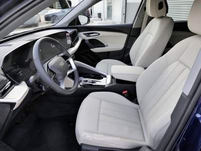 Audi Q5 Sportback NEW 2.0 Tdi Q. 204cv S-tr. S.line edit. Blu/Azzurro usata Civita Castellana