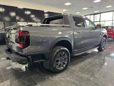 Ford Ranger 2.0 ECOBLUE aut. 205 CV DC Wildtrak 5 posti Grigio usata Medesano