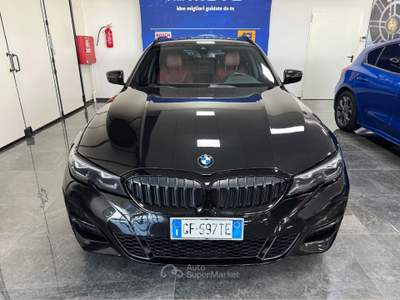BMW Serie 3 330d d 48V xDrive Touring Msport Nero usata Medesano