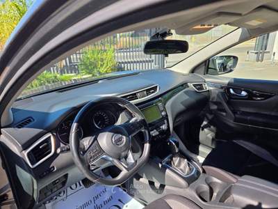 Nissan Qashqai 1.5 dCi 115 CV DCT Business Grigio usata Taranto