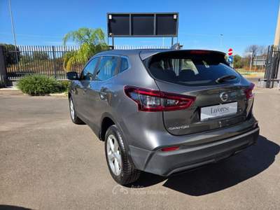 Nissan Qashqai 1.5 dCi 115 CV DCT Business Grigio usata Taranto