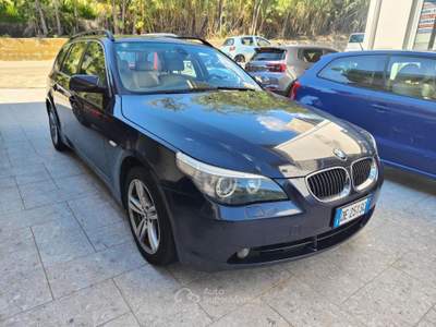 BMW Serie 5 530xd 530 xd Touring Automat. *VENDUTA* Blu/Azzurro usata Cappelle sul Tavo