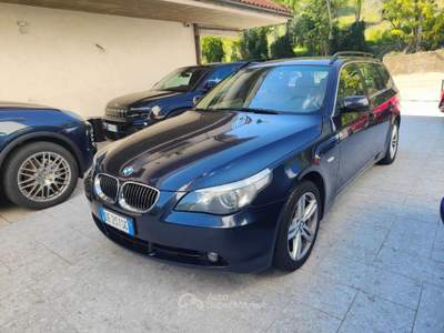 BMW Serie 5 530xd 530 xd Touring Automat. *VENDUTA* Blu/Azzurro usata Cappelle sul Tavo