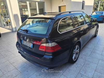 BMW Serie 5 530xd 530 xd Touring Automat. *VENDUTA* Blu/Azzurro usata Cappelle sul Tavo