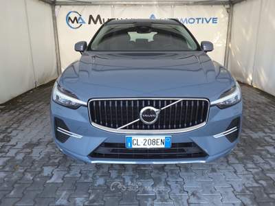Volvo XC60 B4 (d) AWD Geartronic Core *IVA ESPOSTA* Grigio usata Firenze