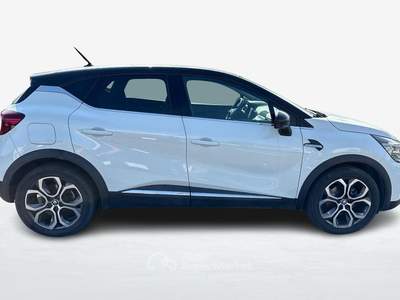 Renault Captur 1.6 E-Tech phev Intens 160cv auto my21 Bianco usata Albignasego