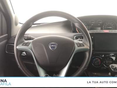 Lancia Ypsilon  - ypsilon 1.0 firefly hybrid platino s&s 70cv Nero usata Marcianise