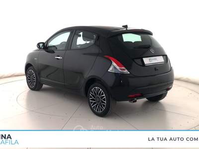 Lancia Ypsilon  - ypsilon 1.0 firefly hybrid platino s&s 70cv Nero usata Marcianise
