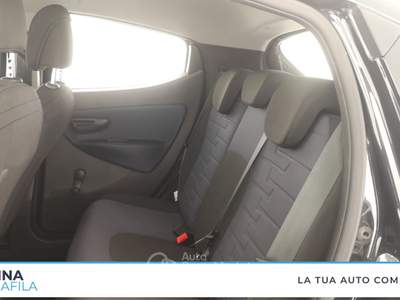Lancia Ypsilon  - ypsilon 1.0 firefly hybrid platino s&s 70cv Nero usata Marcianise