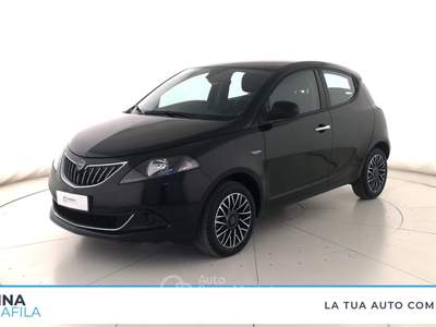 Lancia Ypsilon  - ypsilon 1.0 firefly hybrid platino s&s 70cv Nero usata Marcianise