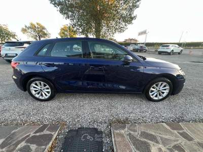 Audi A3 SPB 35 TFSI S tronic Business Blu/Azzurro usata Rimini