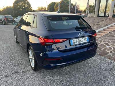 Audi A3 SPB 35 TFSI S tronic Business Blu/Azzurro usata Rimini