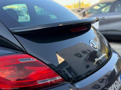 Volkswagen Maggiolino Maggiolino 1.4 TSI Sport BMT Nero usata Mesagne