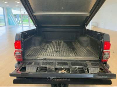 Toyota Hilux Toyota / Hilux 3.0 Turbodiesel Double Cab Life 4x Grigio usata Odolo