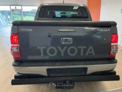 Toyota Hilux Toyota / Hilux 3.0 Turbodiesel Double Cab Life 4x Grigio usata Odolo