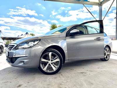 Peugeot 308 S&S SW Business Grigio usata ALTAMURA