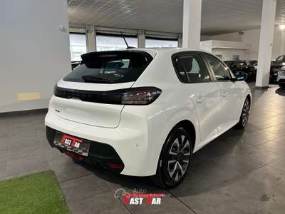 Peugeot 208 208 PureTech 100 Stop&Start 5 porte Allure Bianco usata Occhiobello