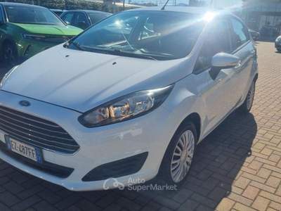 Ford Fiesta 1.5 TDCi 75CV 5 porte Titanium Bianco usata Savona