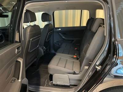 Volkswagen Touran 2.0 TDI UNITED Navi Discover Pro Camera DAB+ Nero usata Chiusa