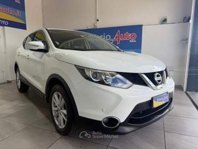 Nissan Qashqai 1.6 dCi 4WD Acenta Bianco usata ADRANO