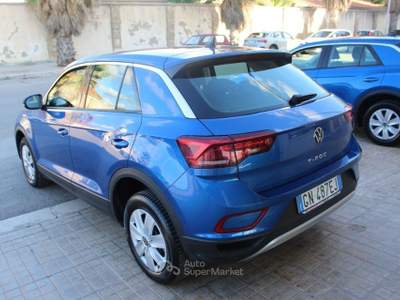 Volkswagen T-Roc 1.0 TSI Life Blu/Azzurro usata Trapani