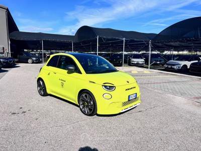 Abarth 500e Turismo / Acid Green Verde usata Pieve di Soligo
