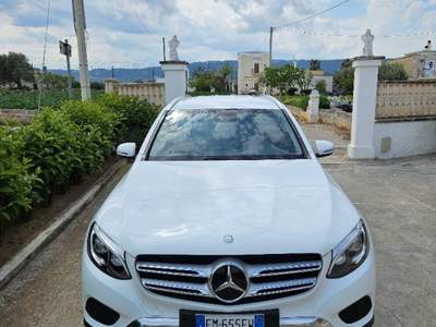 Mercedes-Benz GLC modello Exclusive Bianco usata Fasano