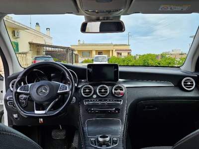 Mercedes-Benz GLC modello Exclusive Bianco usata Fasano
