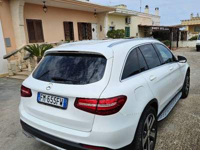 Mercedes-Benz GLC modello Exclusive Bianco usata Fasano
