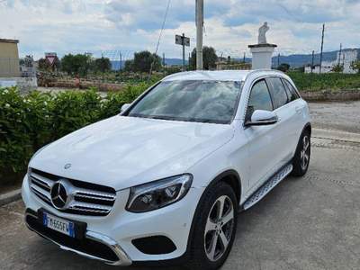 Mercedes-Benz GLC modello Exclusive Bianco usata Fasano
