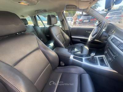 BMW Serie 3 320d 320d MSport Nero usata ANGRI