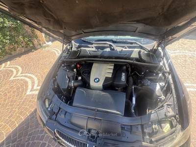 BMW Serie 3 320d 320d MSport Nero usata ANGRI