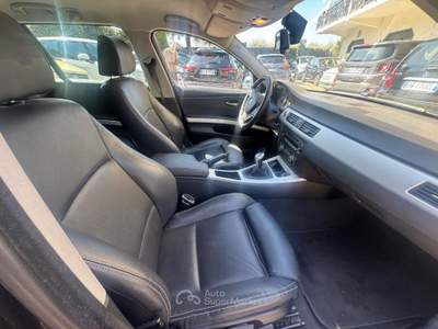 BMW Serie 3 320d 320d MSport Nero usata ANGRI