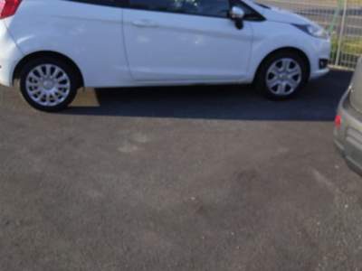Ford Fiesta Senza vincolo di finanziamento Bianco usata Ardea