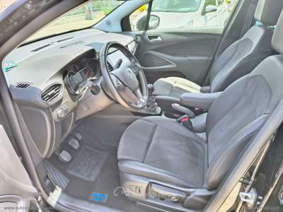 Opel Crossland Crossland 1.5 ECOTEC D 110CV S&S ULTIMATE Nero usata Somma Vesuviana