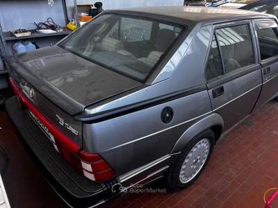Alfa Romeo 75 75 1.8i turbo America Giallo usata Somma Lombardo