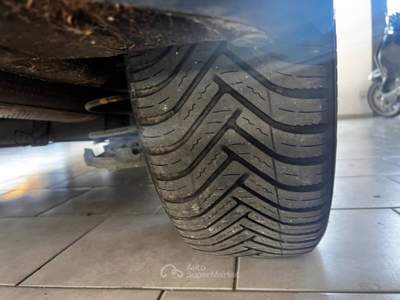 Peugeot 207 207 1.4 88CV 5p. 2 Tronic XS Blu/Azzurro usata Somma Lombardo