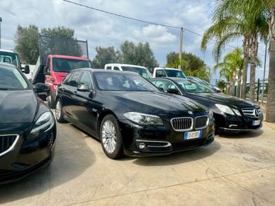 BMW Serie 5 525d 525 525d xDrive Touring Luxury Blu/Azzurro usata San Michele Salentino