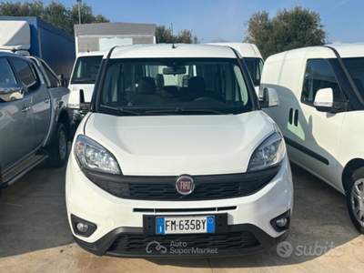 Fiat Doblò Doblo Doblò 1.6 MJT 16V 120CV anno 2017 Bianco usata San Michele Salentino