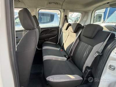 Fiat Doblò Doblo Doblò 1.6 MJT 16V 120CV anno 2017 Bianco usata San Michele Salentino