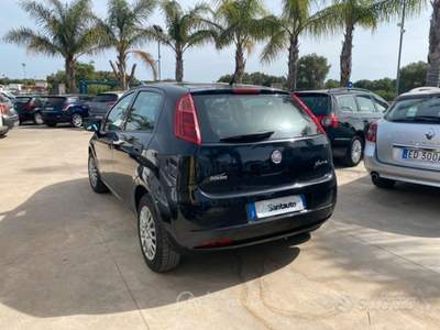 Fiat Punto Grande Punto Nero usata San Michele Salentino