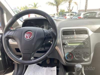 Fiat Punto Grande Punto Nero usata San Michele Salentino